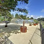בקתה Standing Avec Piscine Chauffee, 4 Couchages, Proche Et Commerces, Wifi Inclus - Fr-1-361-527