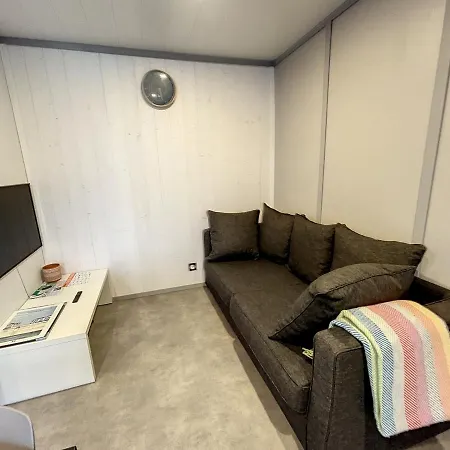 Standing Avec Piscine Chauffee, 4 Couchages, Proche Et Commerces, Wifi Inclus - Fr-1-361-527 Chalet Jullouville-les-Pins