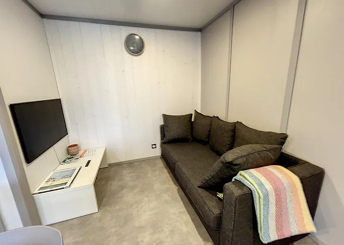 Standing Avec Piscine Chauffee, 4 Couchages, Proche Et Commerces, Wifi Inclus - Fr-1-361-527 Chalet Jullouville-les-Pins