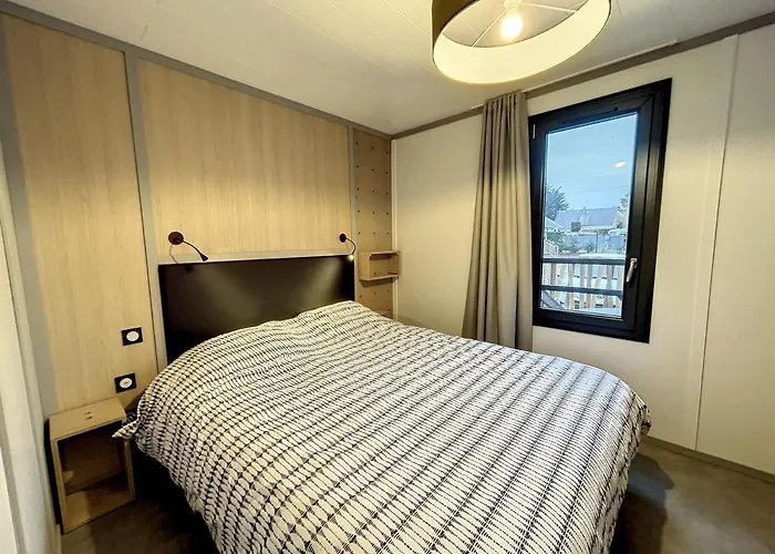 Standing Avec Piscine Chauffee, 4 Couchages, Proche Et Commerces, Wifi Inclus - Fr-1-361-527