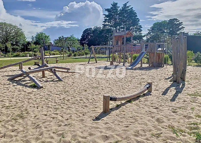 Standing Avec Piscine Chauffee, 4 Couchages, Proche Et Commerces, Wifi Inclus - Fr-1-361-527 Chalet